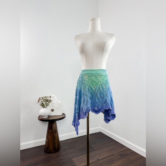 The Attico Pointelle Cotton Miniskirt - Picture 4 of 9